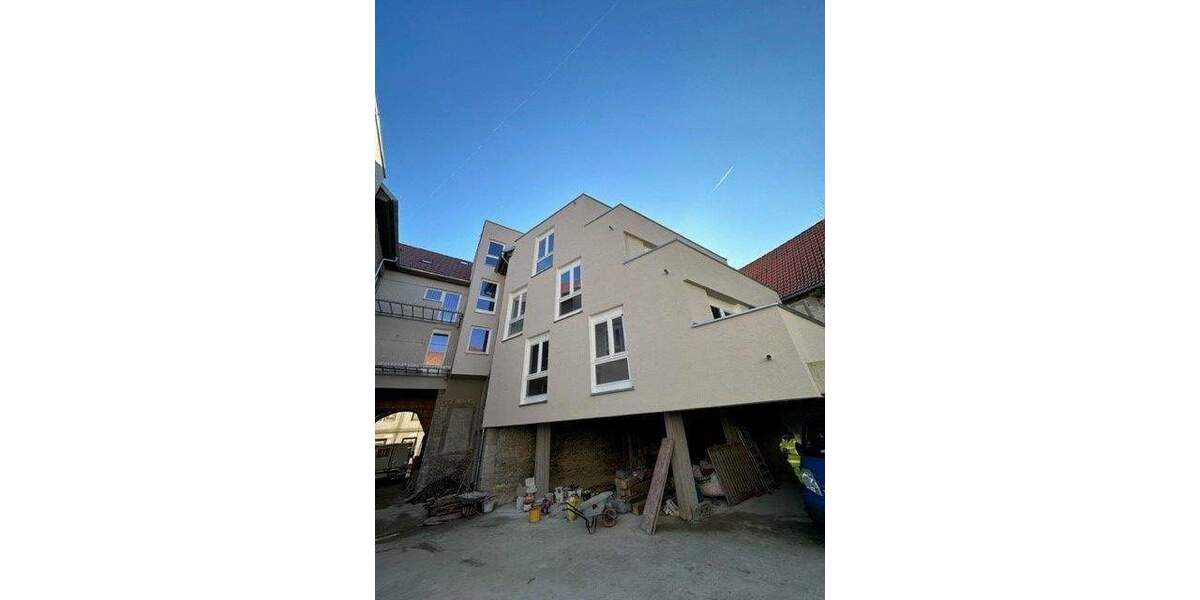 Etagenwohnung Kitzingen Etwashausen - 2 Zimmer, 87 m&sup2;, 800&euro; | Angebot:25673737
