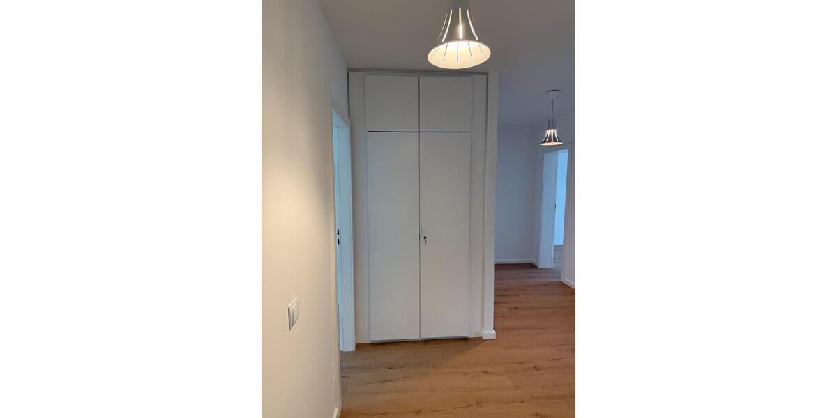 Etagenwohnung Bonn Lannesdorf - 4.5 Zimmer, 98 m&sup2;, 1.450&euro; | Angebot:26639557