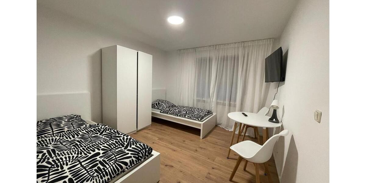 Etagenwohnung Schierling - 8 Zimmer, 180 m&sup2;, 500&euro; | Angebot:24749440
