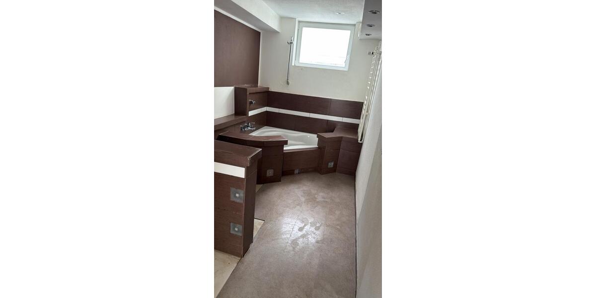 Etagenwohnung Hüttenberg - 3 Zimmer, 90 m&sup2;, 1.100&euro; | Angebot:25960500