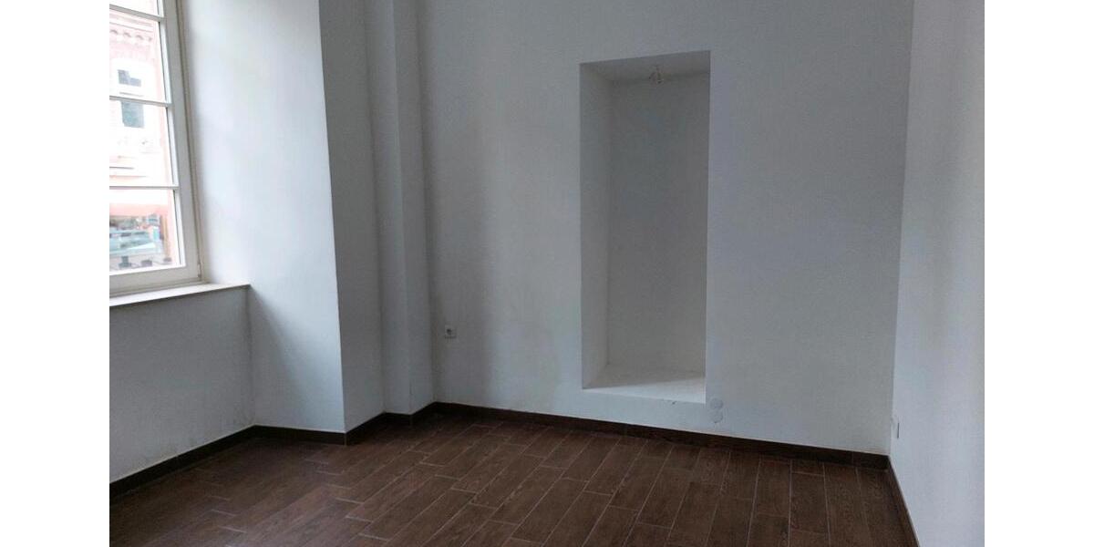 Etagenwohnung Bergheim - 4 Zimmer, 95 m&sup2;, 1.350&euro; | Angebot:24444822