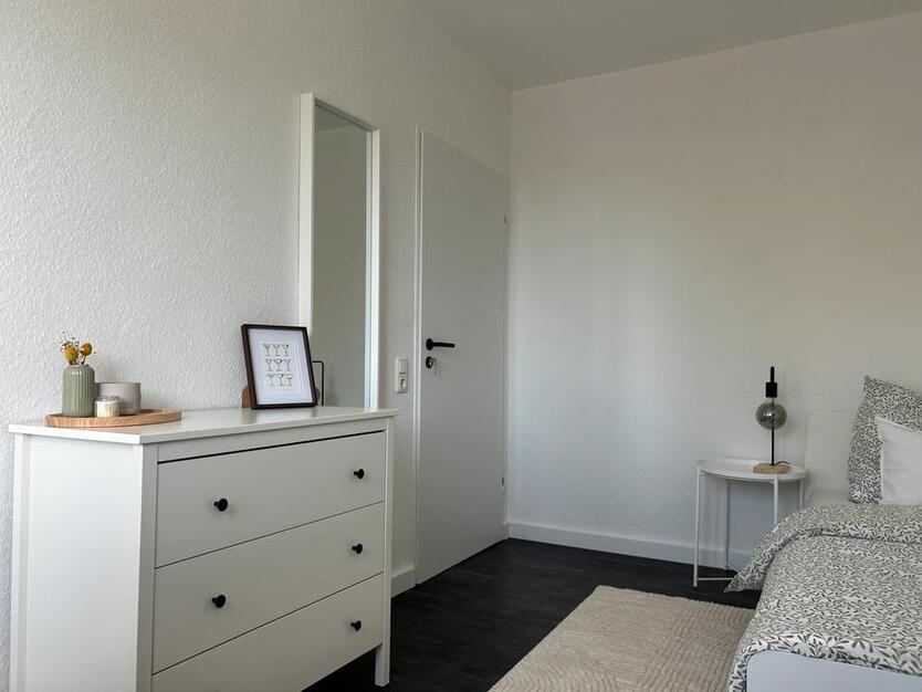 Möbliertes WG Zimmer in der Frankfurter Hügelstraße