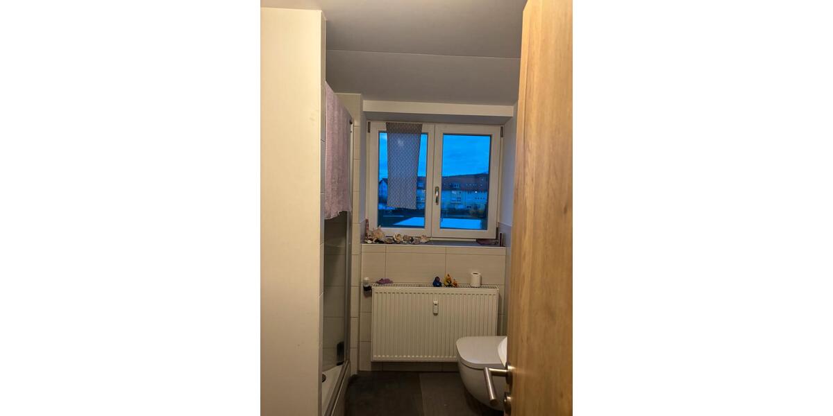 Dachgeschoßwohnung Schwandorf - 3 Zimmer, 98 m&sup2;, 1.025&euro; | Angebot:26035487