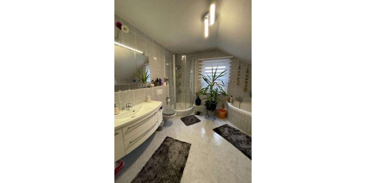 Dachgeschoßwohnung Uhldingen-Mühlhofen Mühlhofen - 6 Zimmer, 85 m&sup2;, 1.050&euro; | Angebot:25987979