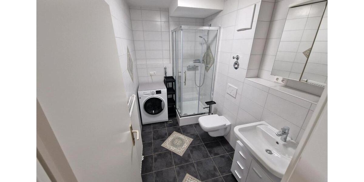 Helle modern möblierte WG-Zimmer Heidenheim ggü. DHBW Top-Lage! 4 zimmer