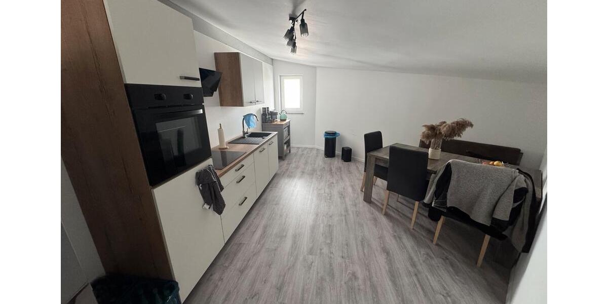 Dachgeschoßwohnung Frankenberg (Eder) - 2 Zimmer, 56 m&sup2;, 580&euro; | Angebot:24841873