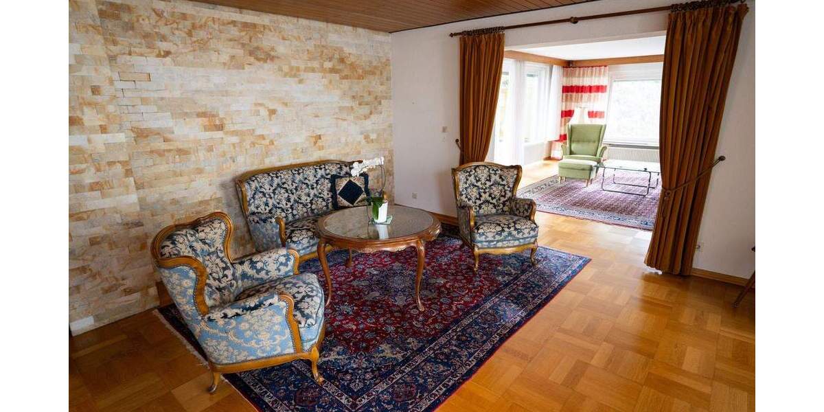 Terrassenwohnung Tuttlingen - 5 Zimmer, 170 m&sup2;, 1.600&euro; | Angebot:26500022