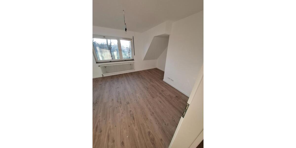 Etagenwohnung Friedeburg - 1 Zimmer, 50 m&sup2;, 500&euro; | Angebot:26674453