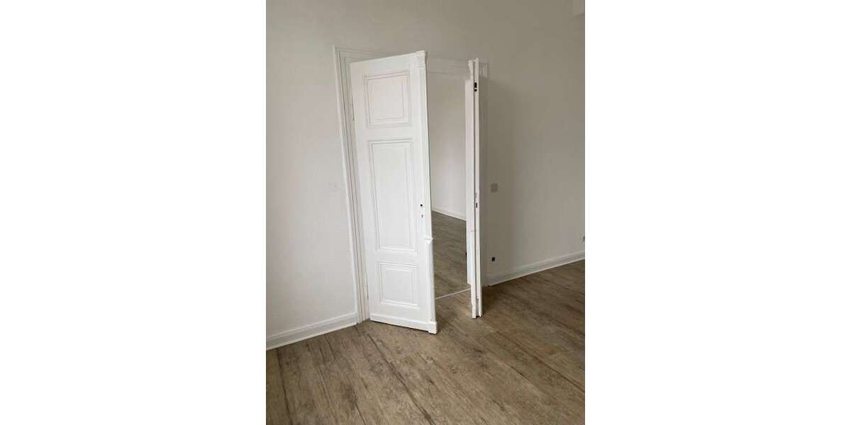 Etagenwohnung Warburg - 6 Zimmer, 138 m&sup2;, 1.170&euro; | Angebot:26723411