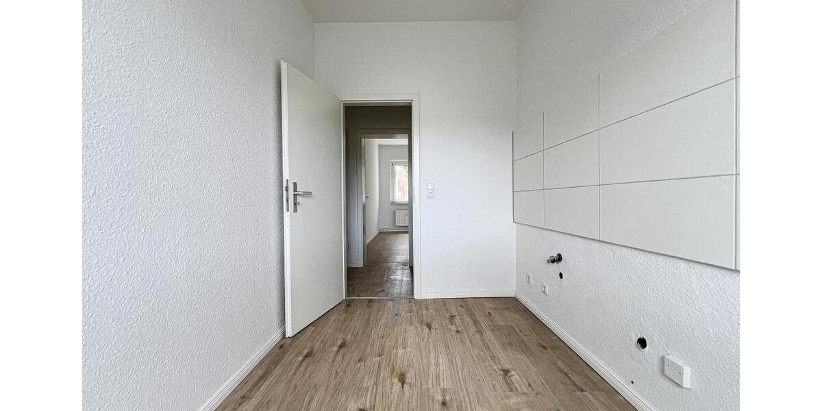 Erdgeschoßwohnung Eisenach - 2.5 Zimmer, 44 m&sup2;, 349&euro; | Angebot:26554031