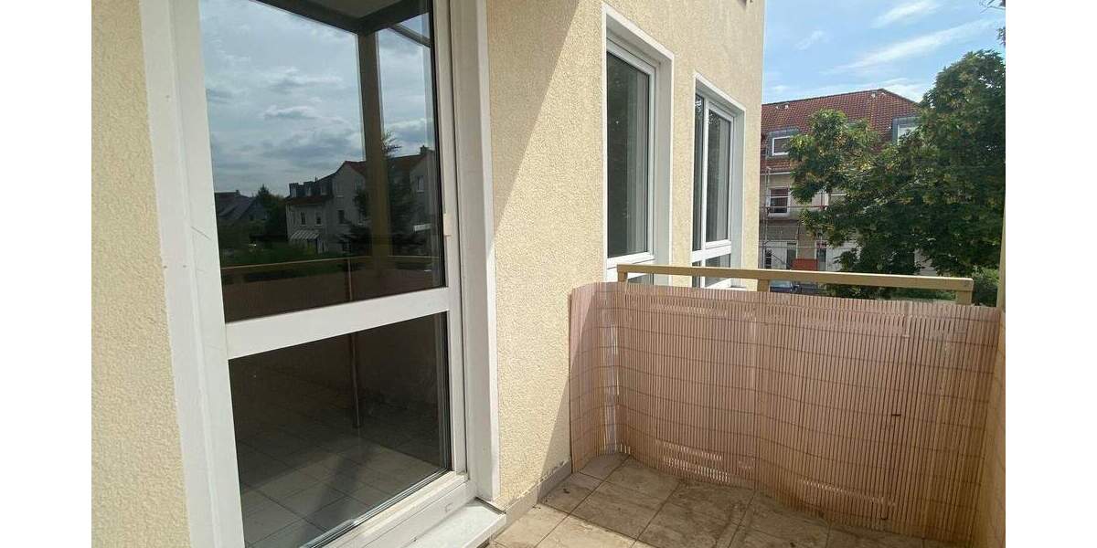 Etagenwohnung Magdeburg Cracau - 3 Zimmer, 75 m&sup2;, 960&euro; | Angebot:25689621