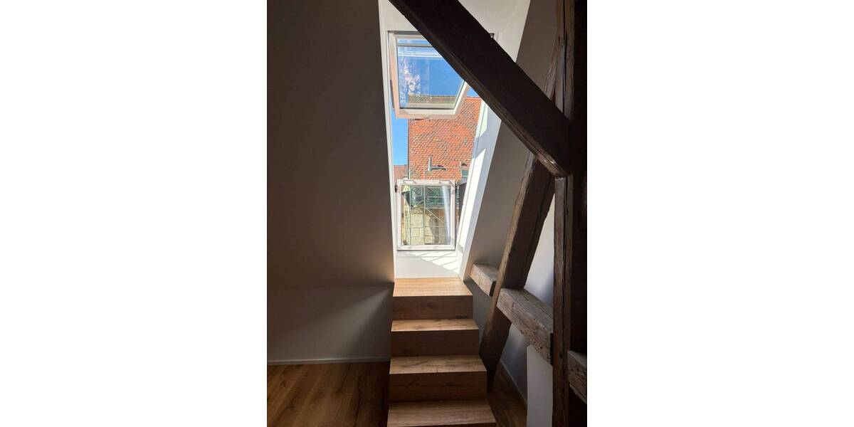 Etagenwohnung Amberg - 2 Zimmer, 95 m&sup2;, 1.420&euro; | Angebot:26187796