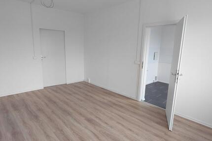 Wohnung Südliches Anhalt - 3 Zimmer, 61 m&sup2;, 304&euro; | Angebot:25484105