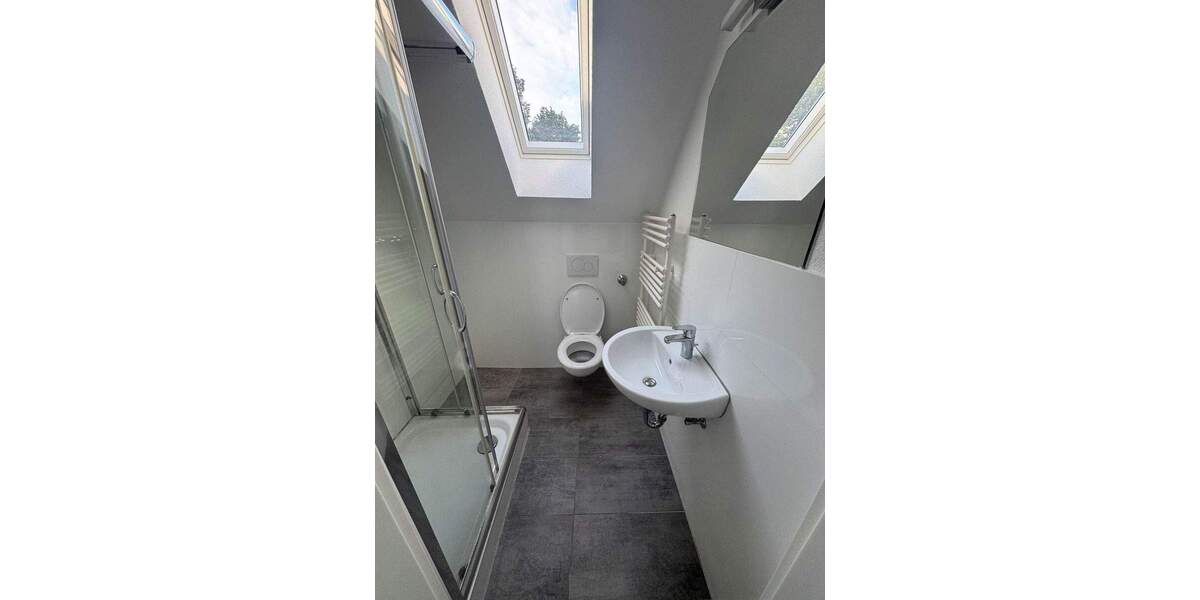 Etagenwohnung Düsseldorf Hassels - 2 Zimmer, 49 m&sup2;, 646&euro; | Angebot:25166485