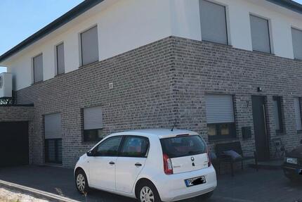 Haus Delbrück - 5 Zimmer, 125 m&sup2;, 1.470&euro; | Angebot:25261336