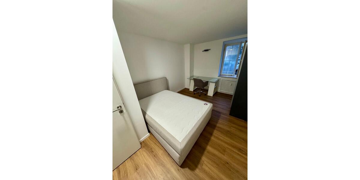 Erdgeschoßwohnung Stuttgart Lehen - 1 Zimmer, 15 m&sup2;, 550&euro; | Angebot:25900837