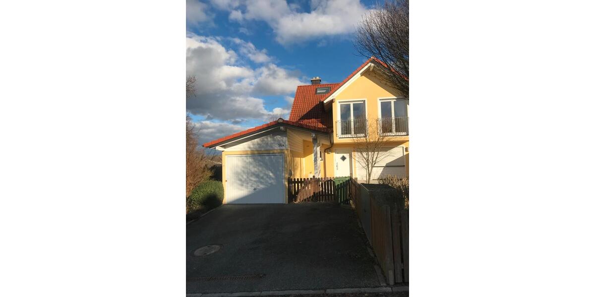 Doppelhaushälfte Eching - 3 Zimmer, 115 m&sup2;, 1.550&euro; | Angebot:26041052