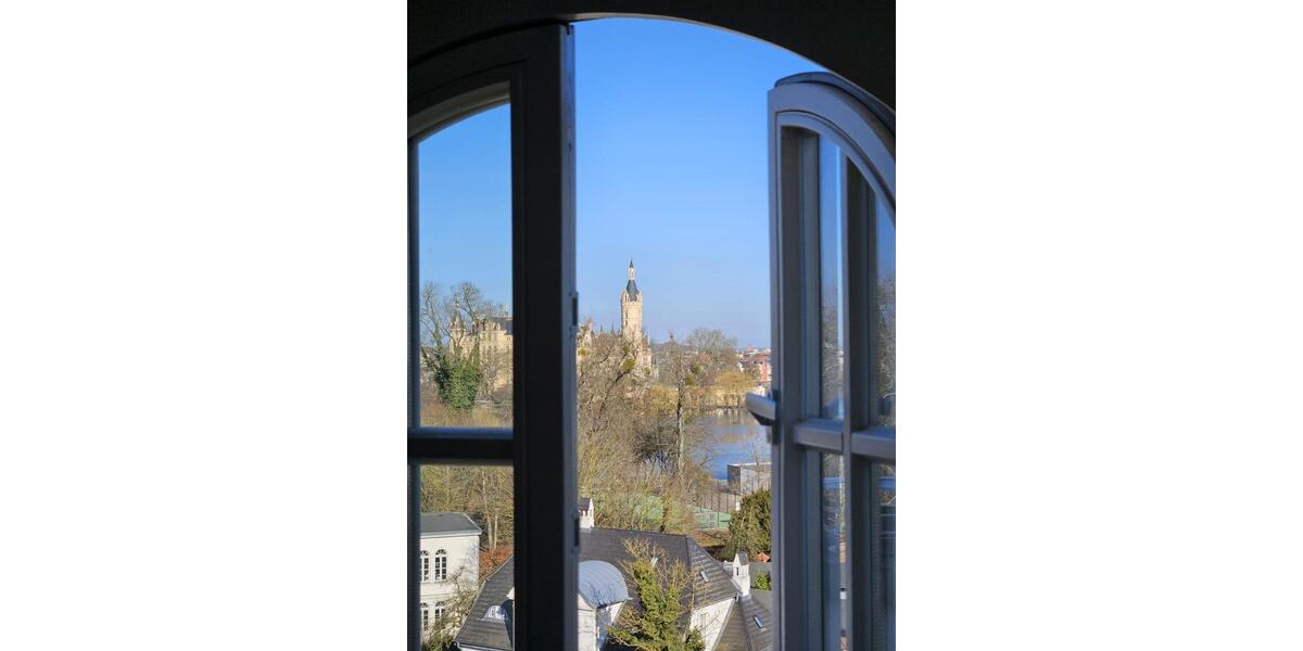 Maisonettenwohnung Schwerin Gartenstadt - 4 Zimmer, 137 m&sup2;, 1.986&euro; | Angebot:25570523