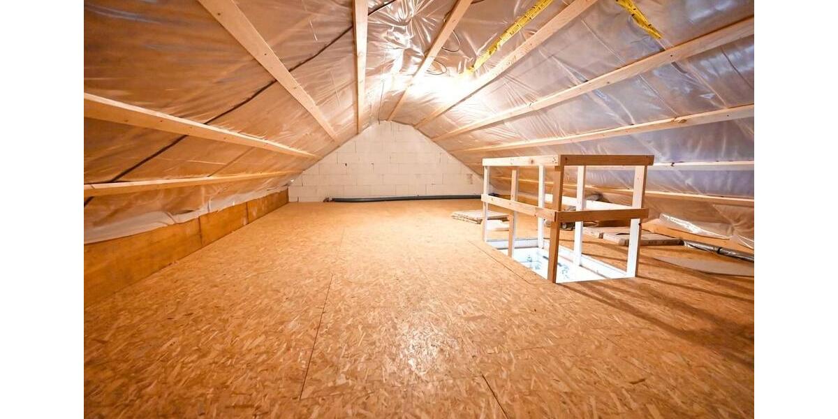 Dachgeschoßwohnung Quakenbrück - 3 Zimmer, 88 m&sup2;, 800&euro; | Angebot:26312455