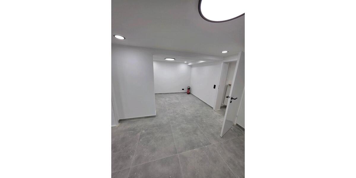 Gewerbeobjekt Vellmar - 2.200&euro; | Angebot:26167611