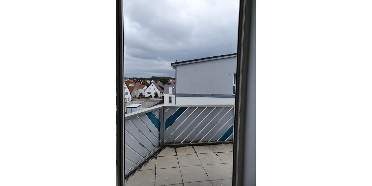 Dachgeschoßwohnung Dillingen an der Donau - 2 Zimmer, 53 m&sup2;, 820&euro; | Angebot:26676161