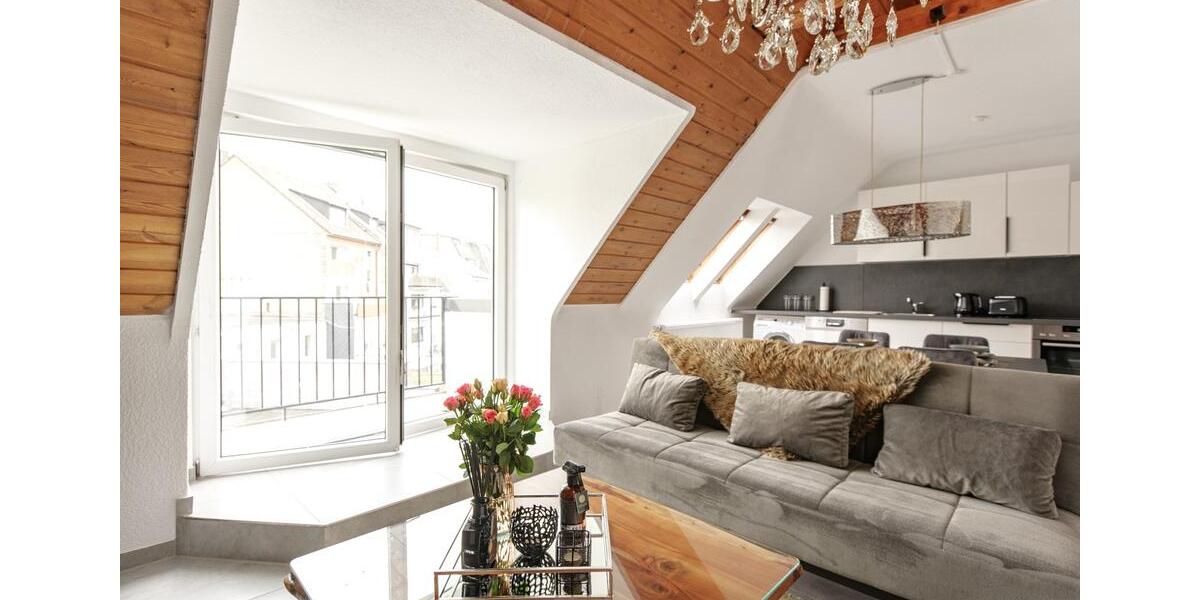 Wohnen auf Zeit Essen Huttrop - 3 Zimmer, 75 m&sup2;, 70&euro; | Angebot:26337025