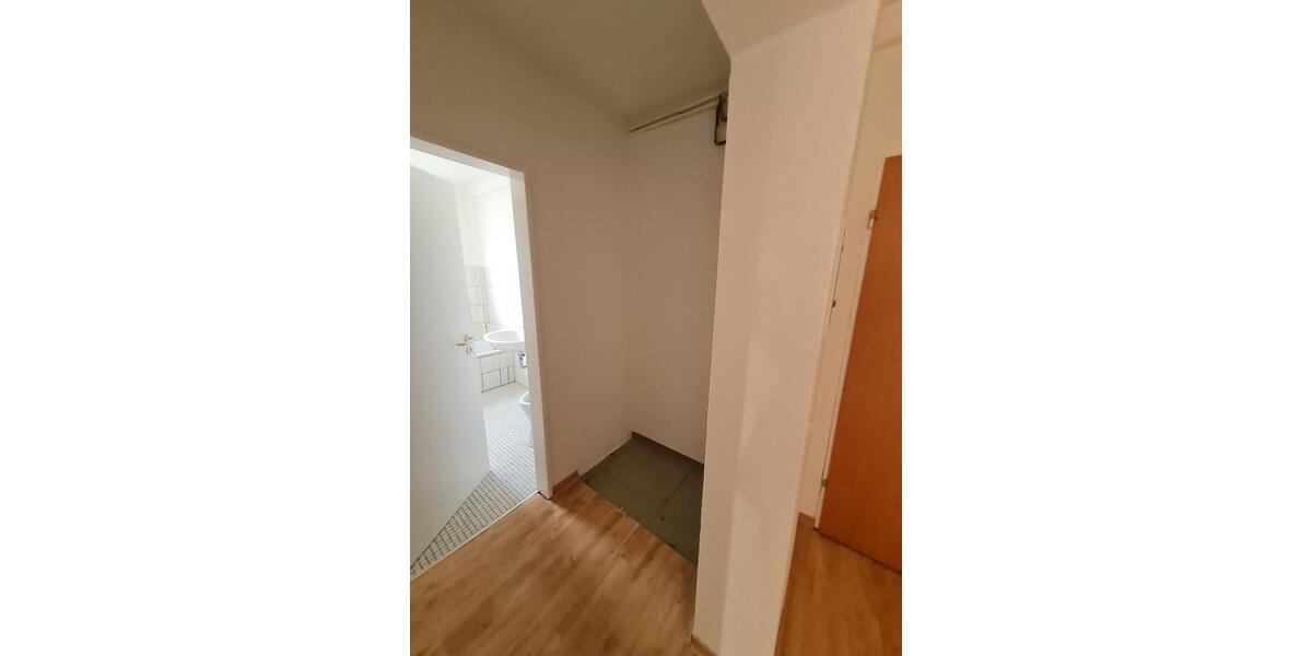 Etagenwohnung Nienburg (Weser) - 4 Zimmer, 80 m&sup2;, 720&euro; | Angebot:24732281