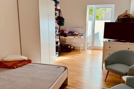 Wohnung Heiligenhafen - 1 Zimmer, 100 m&sup2;, 400&euro; | Angebot:24582131