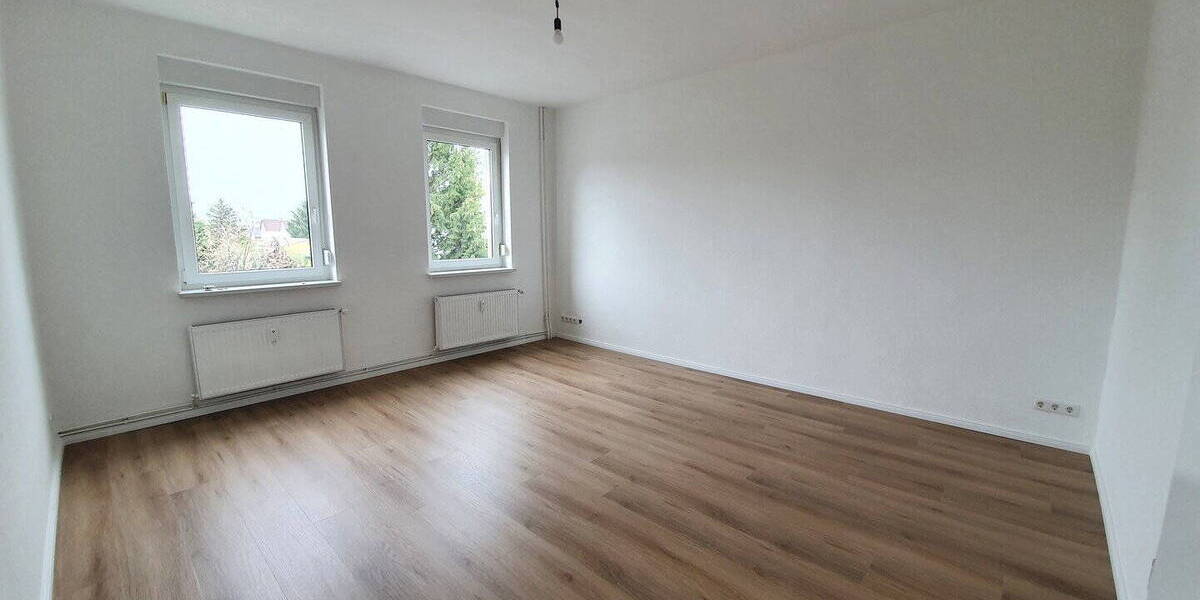 Etagenwohnung Velten Heidekrug - 2 Zimmer, 81 m&sup2;, 1.025&euro; | Angebot:26154500