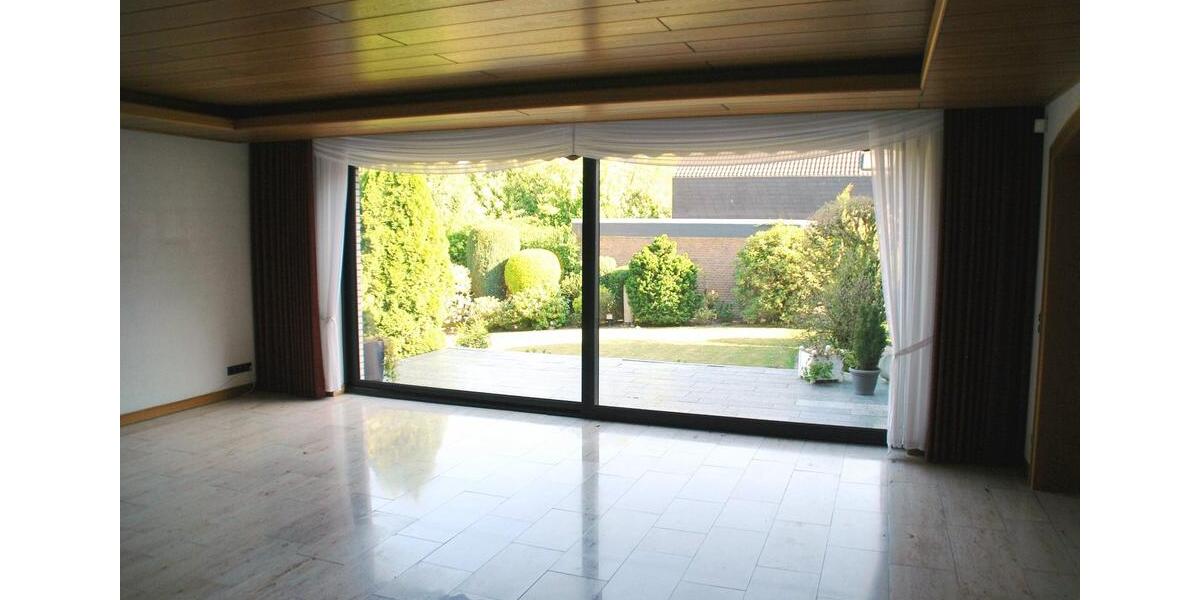 Großes, freistehendes Einfamilienhaus 6 zimmer