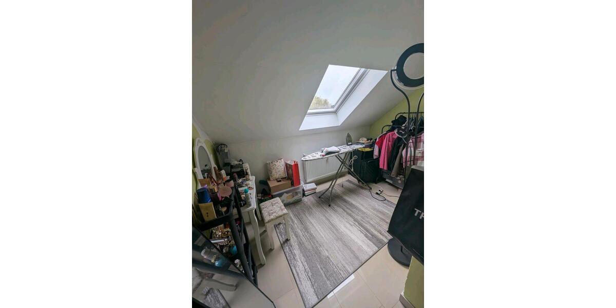 Dachgeschoßwohnung Gütersloh - 3 Zimmer, 50 m&sup2;, 825&euro; | Angebot:26040085