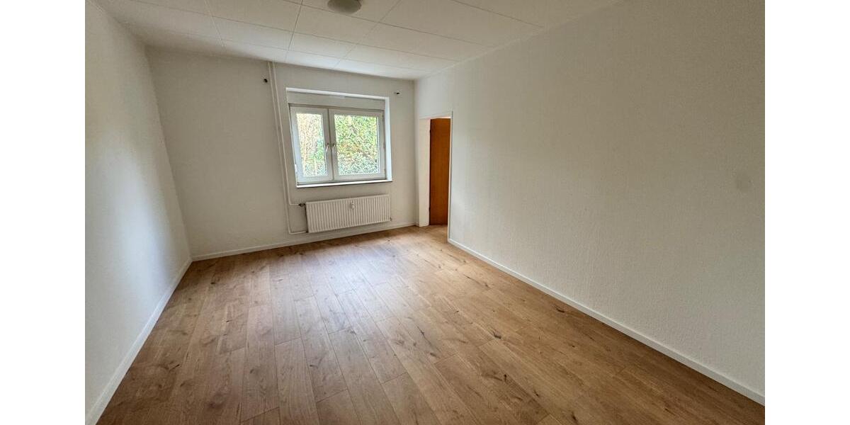 Erdgeschoßwohnung Steimbke - 4 Zimmer, 101 m&sup2;, 600&euro; | Angebot:26337277
