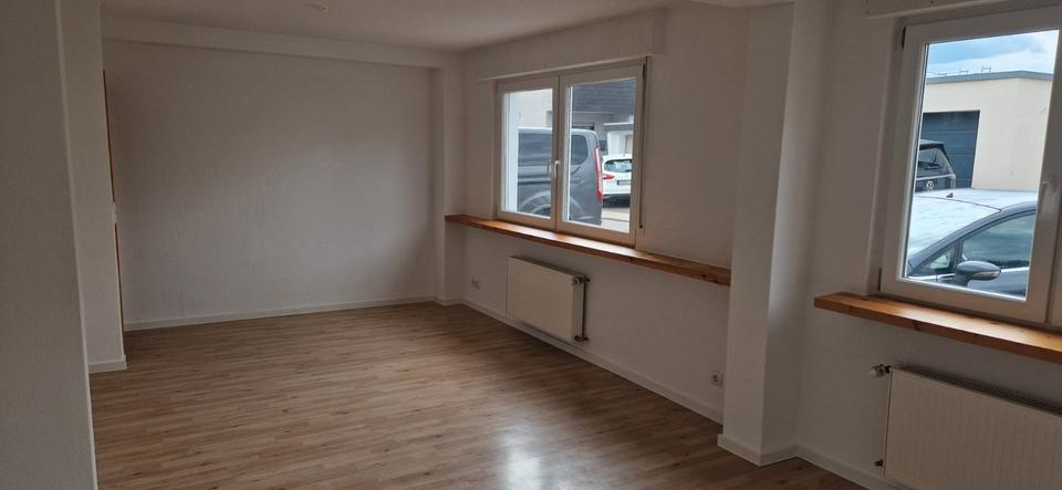 Etagenwohnung Koblenz Karthause - 3.5 Zimmer, 100 m&sup2;, 1.295&euro; | Angebot:26635141