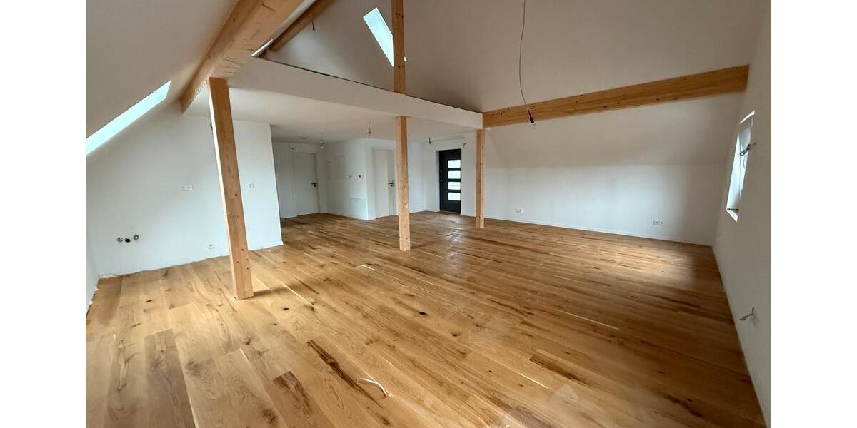 Maisonettenwohnung Kehl - 4.5 Zimmer, 155 m&sup2;, 1.400&euro; | Angebot:26681922