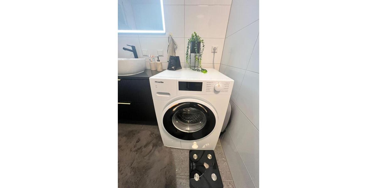 Etagenwohnung Leonberg - 3 Zimmer, 81 m&sup2;, 1.400&euro; | Angebot:26350182