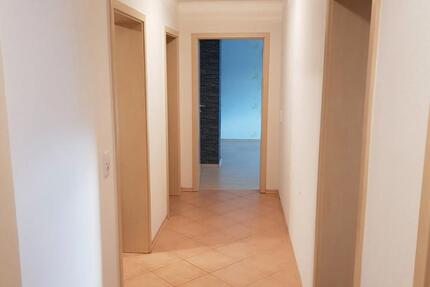 Wohnung Lauterbach (Hessen) - 3 Zimmer, 115 m&sup2;, 800&euro; | Angebot:26032231