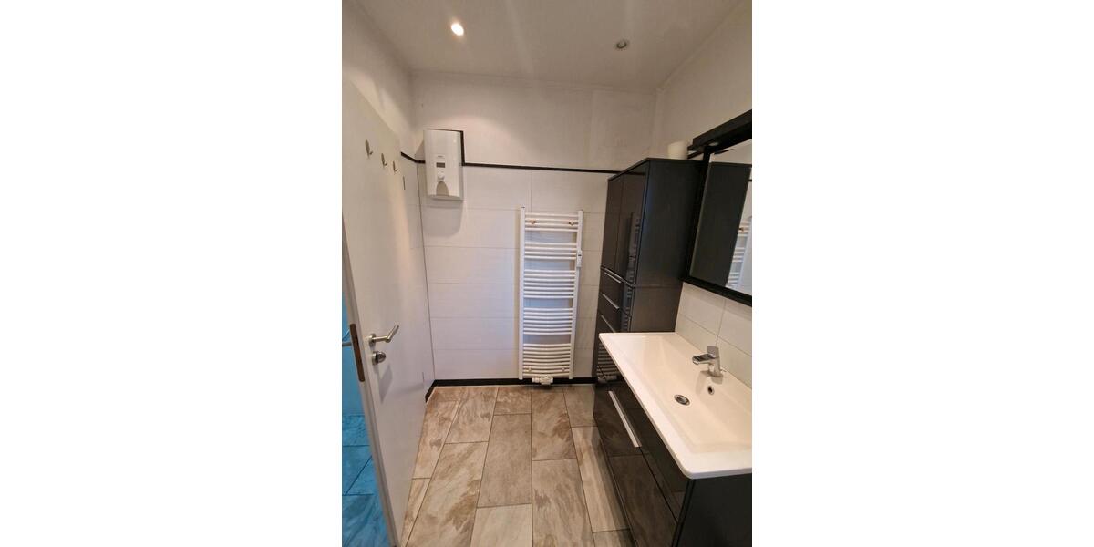 Erdgeschoßwohnung Duisburg Duisburg-Mitte - 2 Zimmer, 61 m&sup2;, 800&euro; | Angebot:26602690