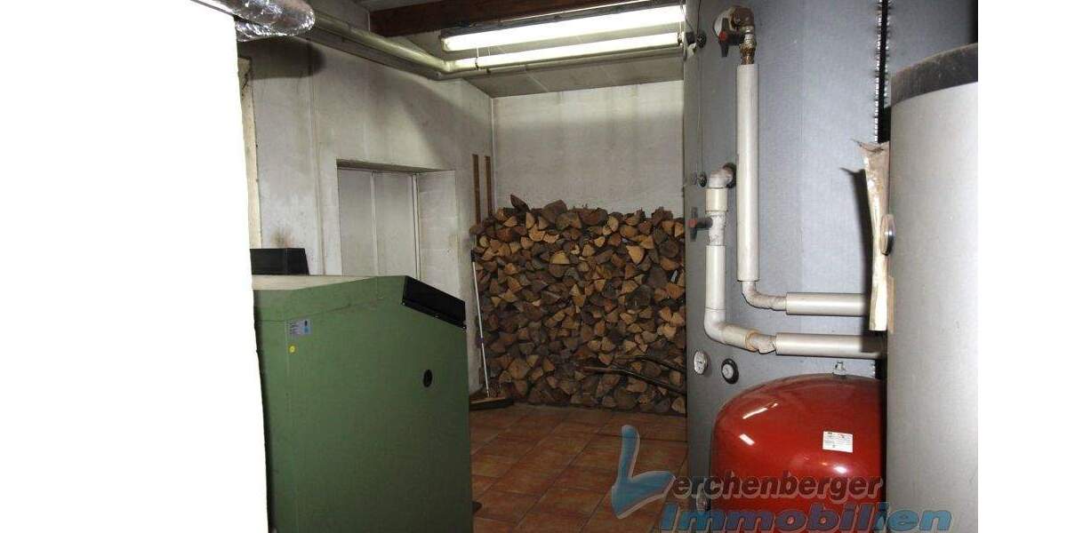 ***Ehemalige Hofstelle mit Garten, Nähe Osterhofen*** 7 zimmer