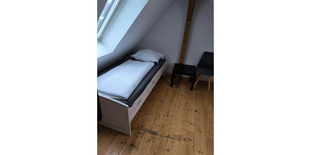 Einfamilienhaus Glinde - 6 Zimmer, 120 m&sup2;, 2.500&euro; | Angebot:26478649