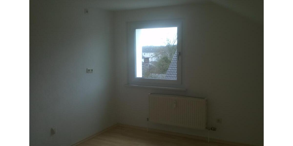 Dachgeschoßwohnung Burglengenfeld - 2 Zimmer, 69 m&sup2;, 530&euro; | Angebot:25715377