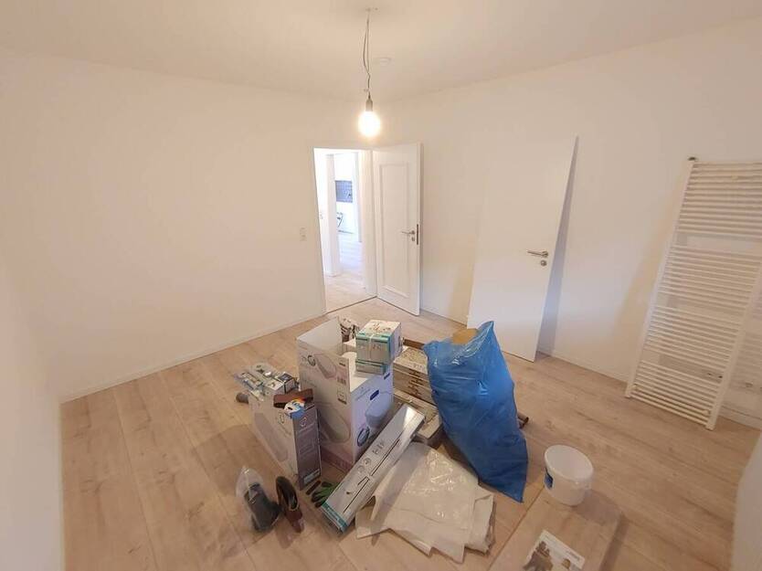 Wohnen am Waldrand: Sanierte 3-Zi.-Wohnung mit Süd-Terrasse in Lübeck-St. Gertrud, Tesdorpfstraße