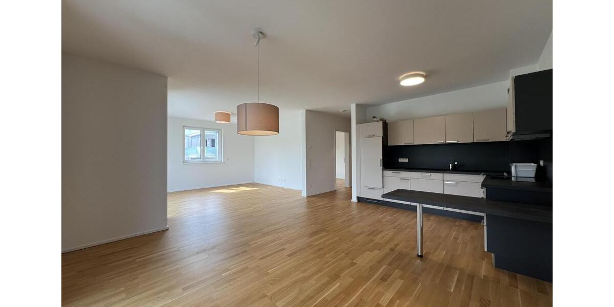 Etagenwohnung Kirchheimbolanden - 4 Zimmer, 104 m&sup2;, 1.200&euro; | Angebot:26619134