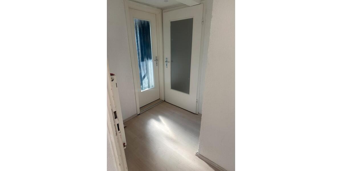 Dachgeschoßwohnung Aalen - 2 Zimmer, 45 m&sup2;, 650&euro; | Angebot:26611000