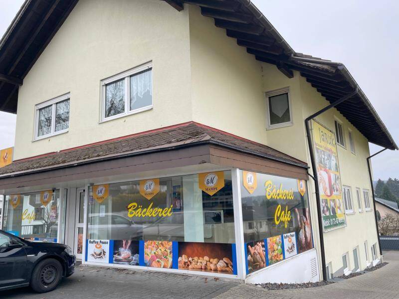 Großzügige Büro-, Praxis, oder Ladenfläche in stark frequentierter Lage