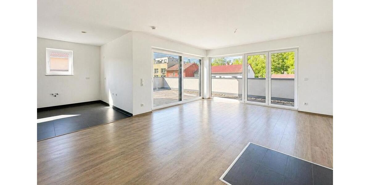 Etagenwohnung Gotha - 3 Zimmer, 133 m&sup2;, 1.250&euro; | Angebot:26383690