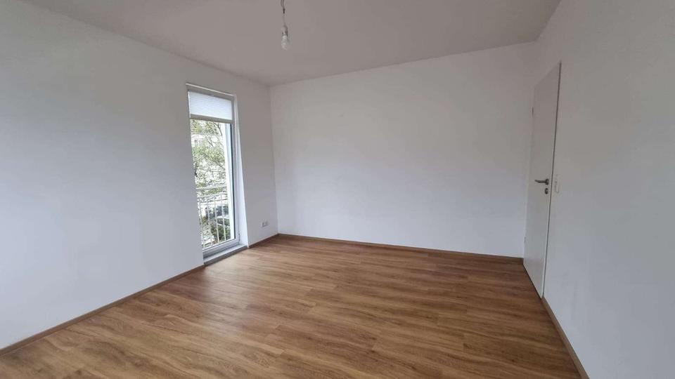 Etagenwohnung Hermeskeil - 4 Zimmer, 81 m&sup2;, 680&euro; | Angebot:25650811
