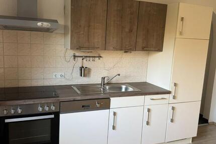 2ZKB, Terrasse, Kellerraum, renoviert 2 zimmer