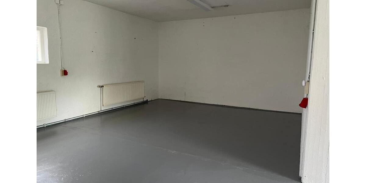 Gewerbeobjekt Herrenberg - 8&euro; | Angebot:25927563