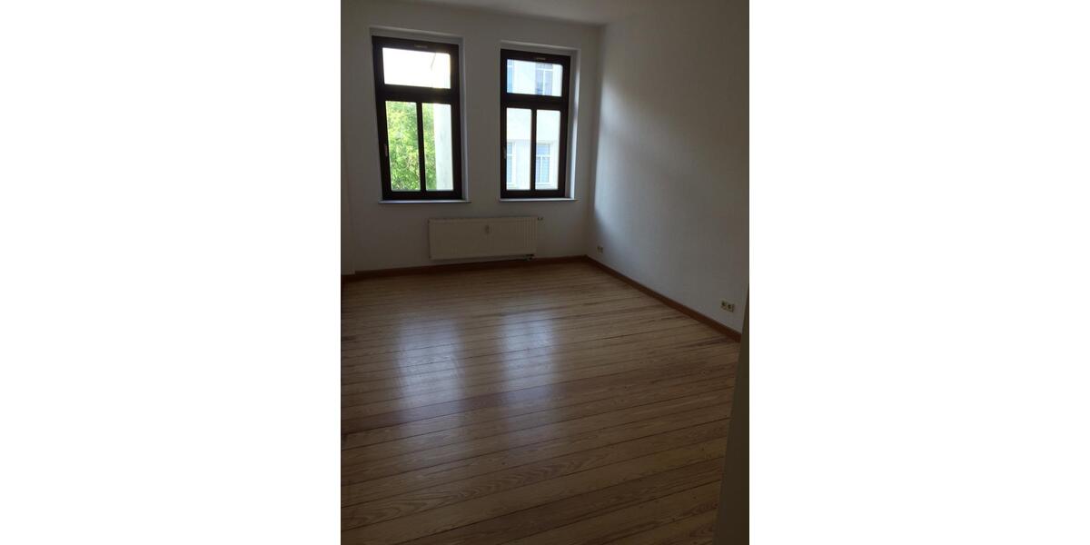 Etagenwohnung Schkeuditz - 2 Zimmer, 70 m&sup2;, 555&euro; | Angebot:26350236