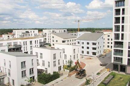 AM WALDRAND: WOHNEN NEU DEFINIERT ... AKTIONSENDE: 3 KALTMIETEN FREI* ... 3 zimmer